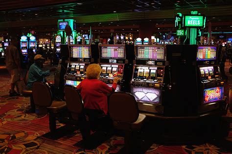 Woman offered steak dinner in lieu of $43 million jackpot sues .
